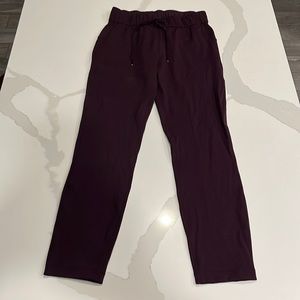 Lululemon on the fly pant